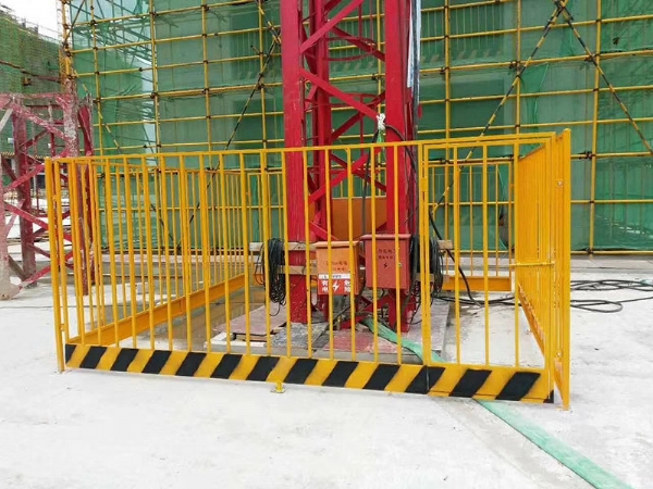 工地基坑防護(hù)欄桿