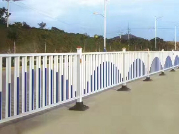 道路護欄