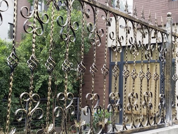 鐵藝護欄
